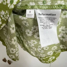 Reformation Pacey Dress Lemon Print Size AU 12 for rent on The Volte - image 5