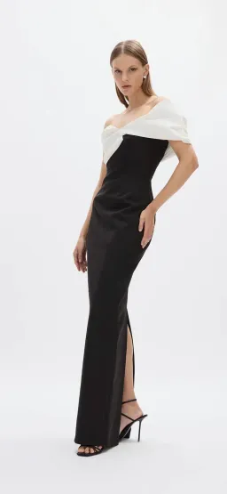 Rachel Gilbert Delilah Gown Black/White Size 8 for rent on The Volte - image 2