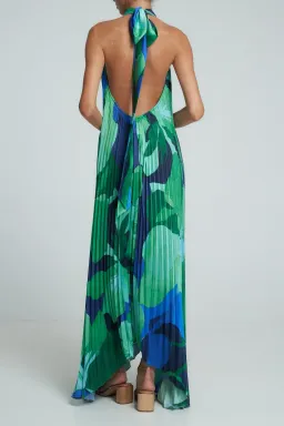 L'idee Opera Gown in Capri Green Size 6 for rent on The Volte - image 2