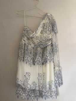 Alice McCall isn’t she lovely cream and cobalt size 12 dress for rent on The Volte - image 4