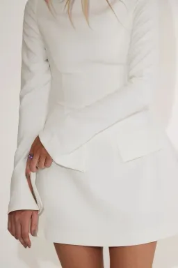 Odd Muse The Ultimate Muse Split Sleeve Mini Dress White Size S / AU 8 for rent on The Volte - image 4