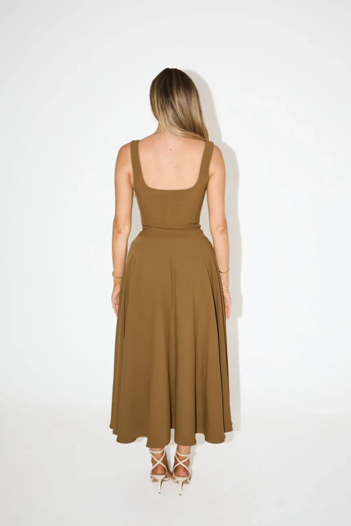 Odd Muse The Ultimate Muse Low Waist Square Neck Midi Dress Olive Size 18 - Image 3