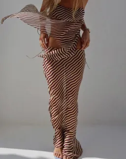 Rat & Boa Assisi Skirt Print Size 8 for rent on The Volte - image 2