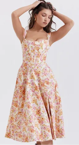 House of CB Saira Midi Sundress in Ivory Floral Size L for rent on The Volte - image 5