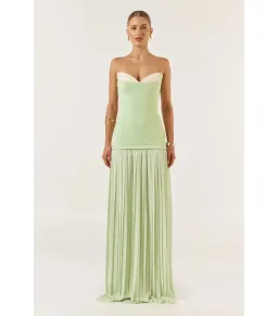 She Is Olla Nicolette Gown Green Size AU 8 for rent on The Volte - image 1