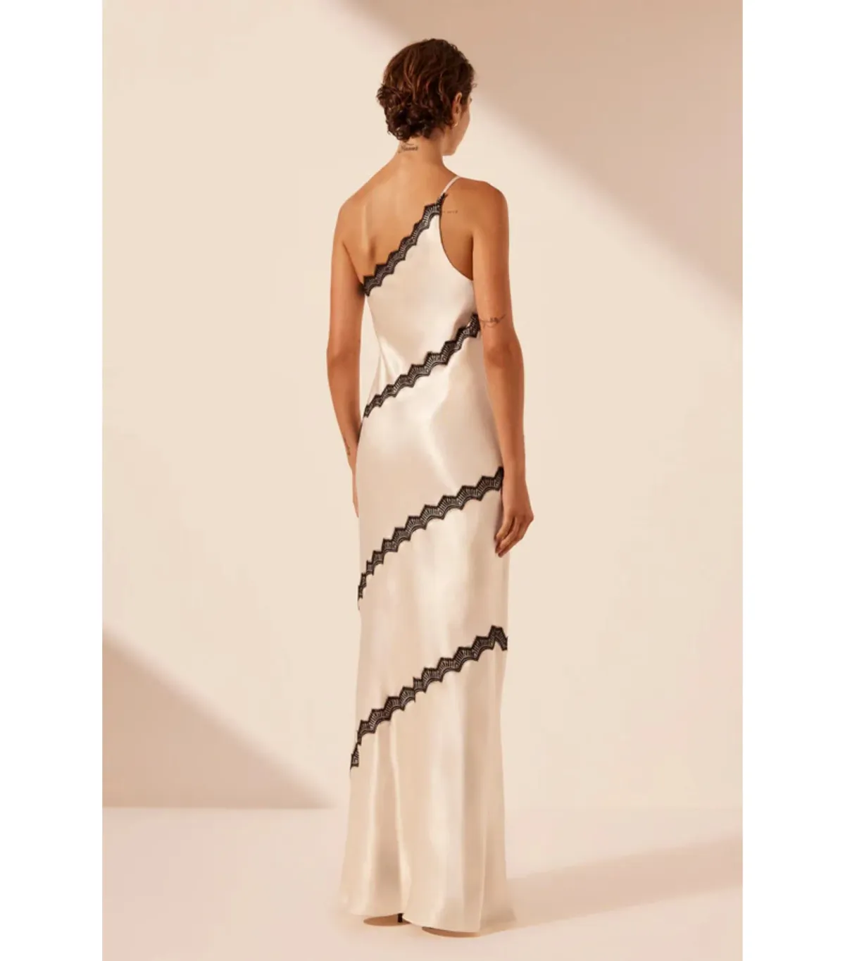 Shona Joy Camille Lace Asymmetrical Maxi Dress Cream/Black Size S / AU 8  - Image 2