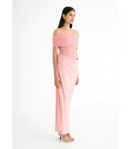 Benni Yasmin Off-Shoulder Maxi Dress Candy Floss Size AU 6 for rent on The Volte - image 2