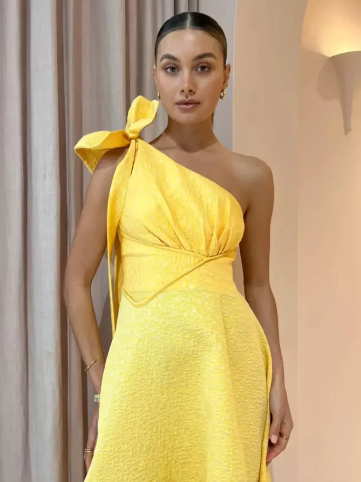 Rachel Gilbert Emiliano Dress In Lemon Drop Yellow Size AU 16 - Image 3