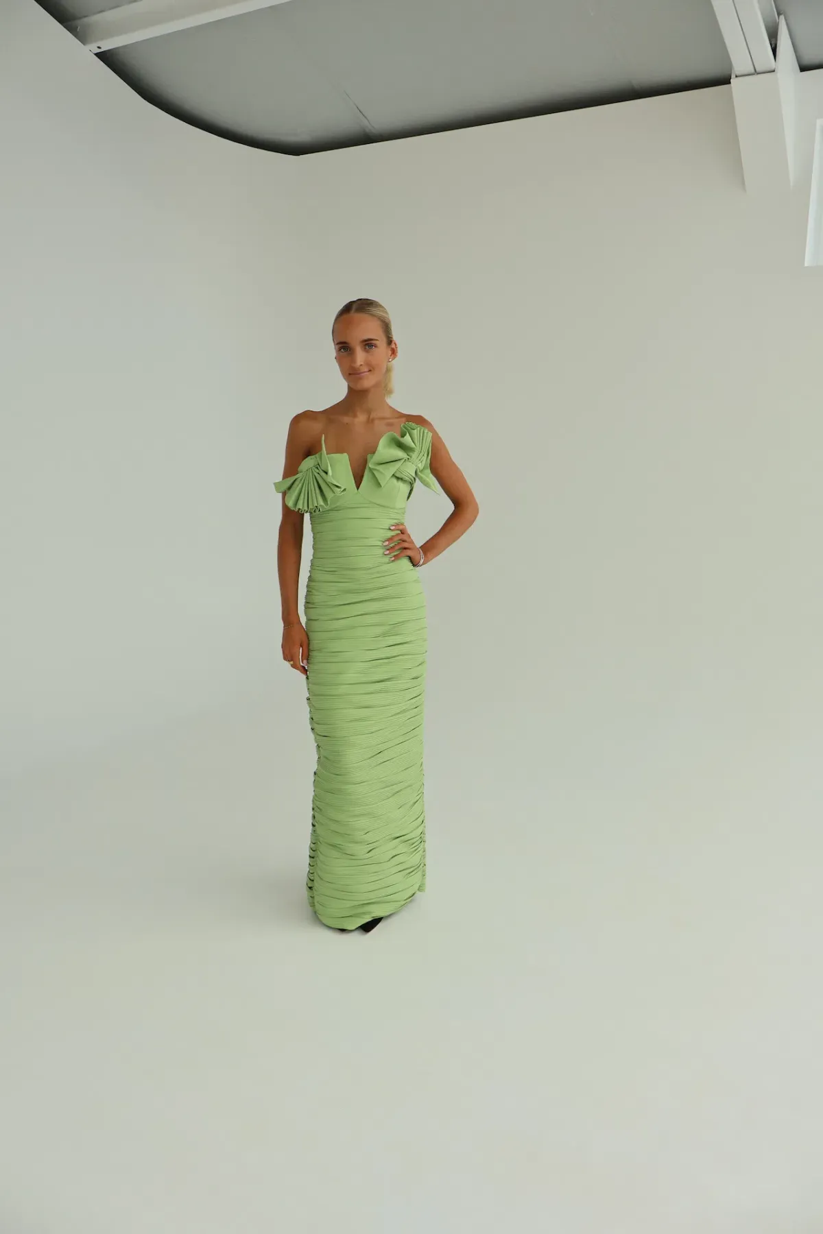 Rachel Gilbert Jensen Gown Pistachio Size AU 10  - Image 6