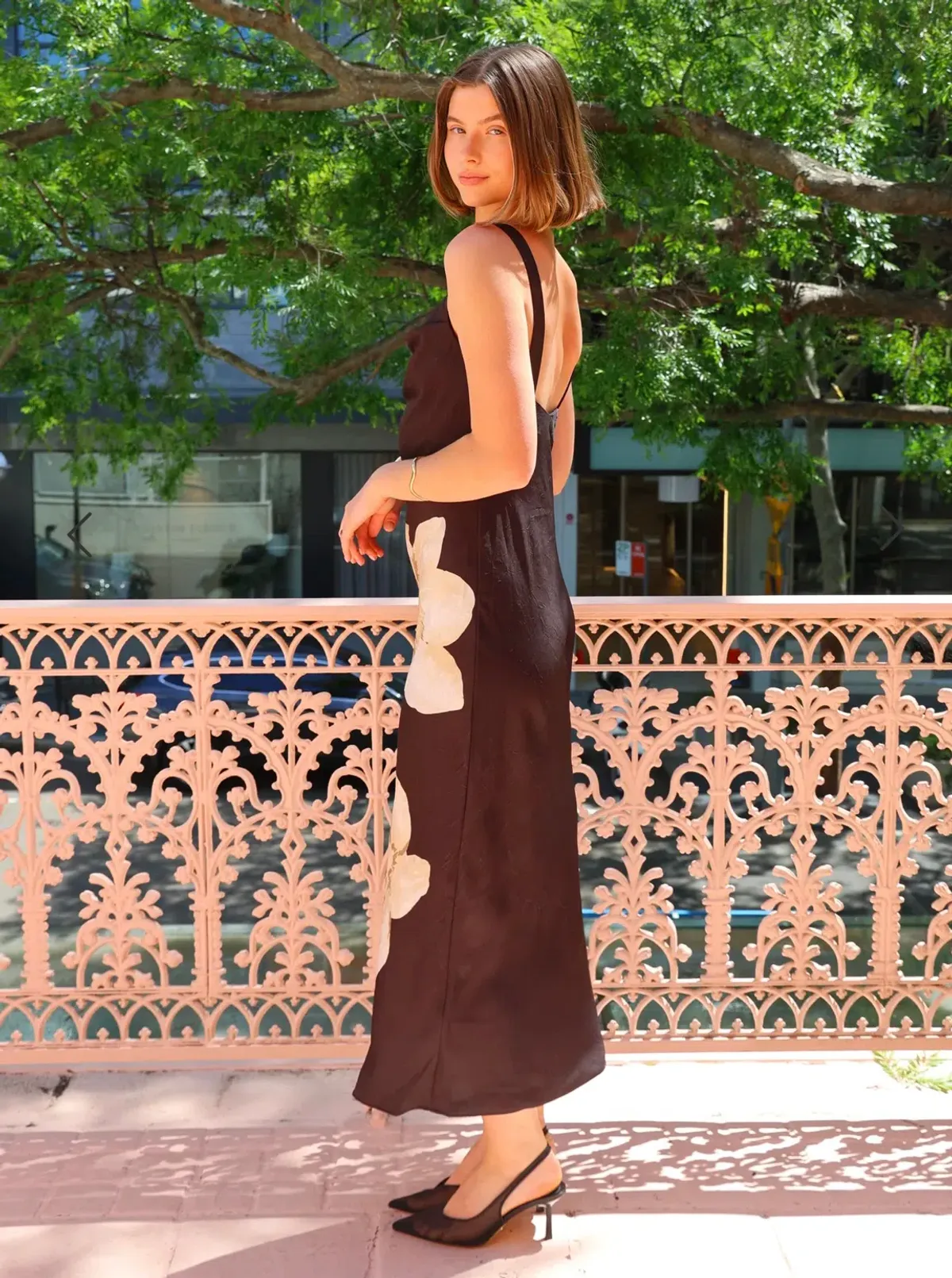 Significant Other Alia Midi Dress in Charcoal Botanic Size 6 - Image 4