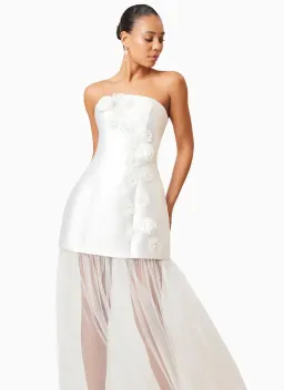 Elliatt Oleander Strapless Maxi Dress White Size S / AU 8 for rent on The Volte - image 2