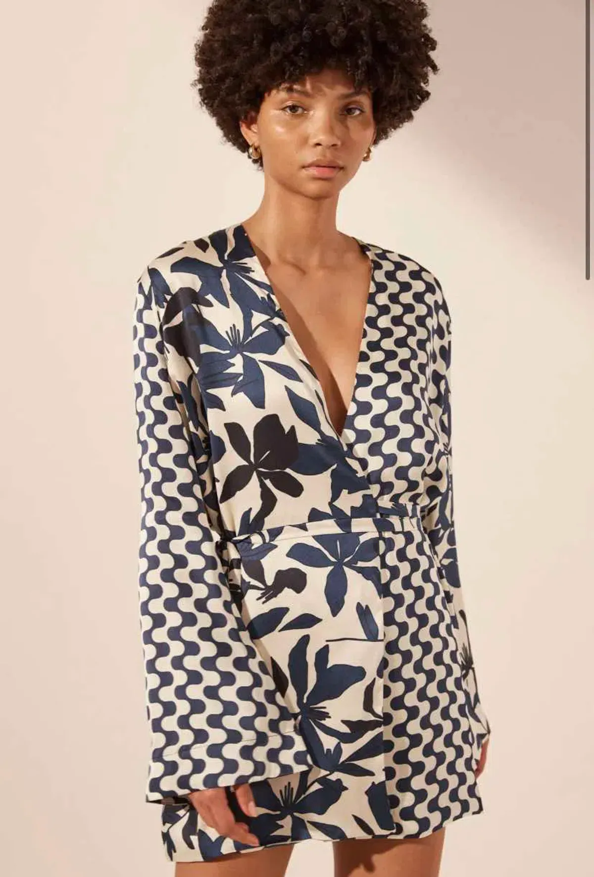 Shona Joy Magnolia Silk Contrast Wrap Mini Dress Print Size 8 - Image 2