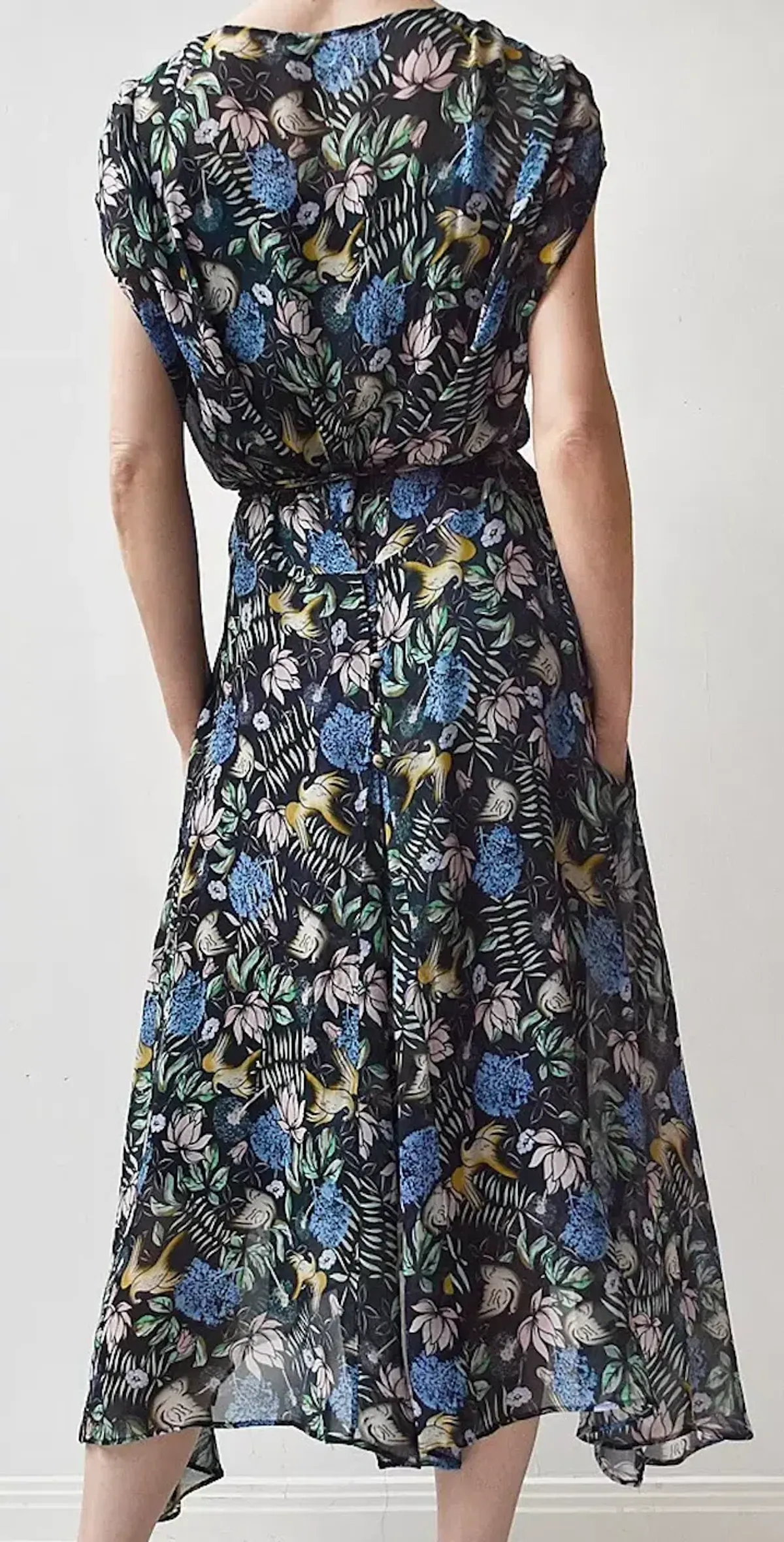 Scanlon and Theodore Bird and Floral Print Midi Dress Size 10 - Image 2