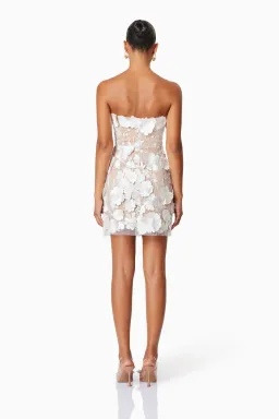 Elliatt Arabella Strapless Mini Dress In White Size 8 for rent on The Volte - image 3