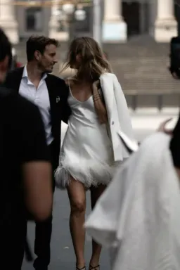 Karen Willis Holmes Sherry Mini Ivory Silk Size 10 for rent on The Volte - image 3