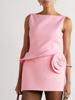 Floral Applique Mini - Size 8 for rent on The Volte - image 2