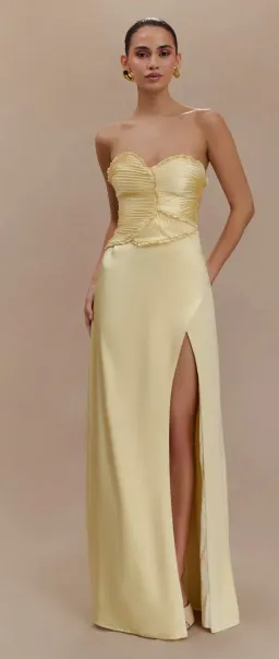 Meshki Larissa  for rent on The Volte - image 1