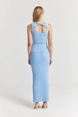 Henne Romee Set- Cloud Blue- Size 8 for rent on The Volte - image 5