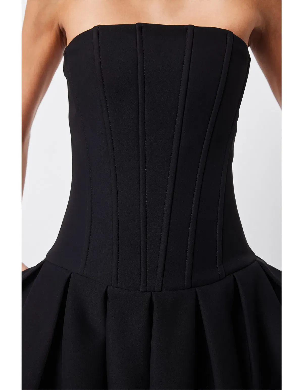 Mossman Enchant Dress Size 6 - Image 3