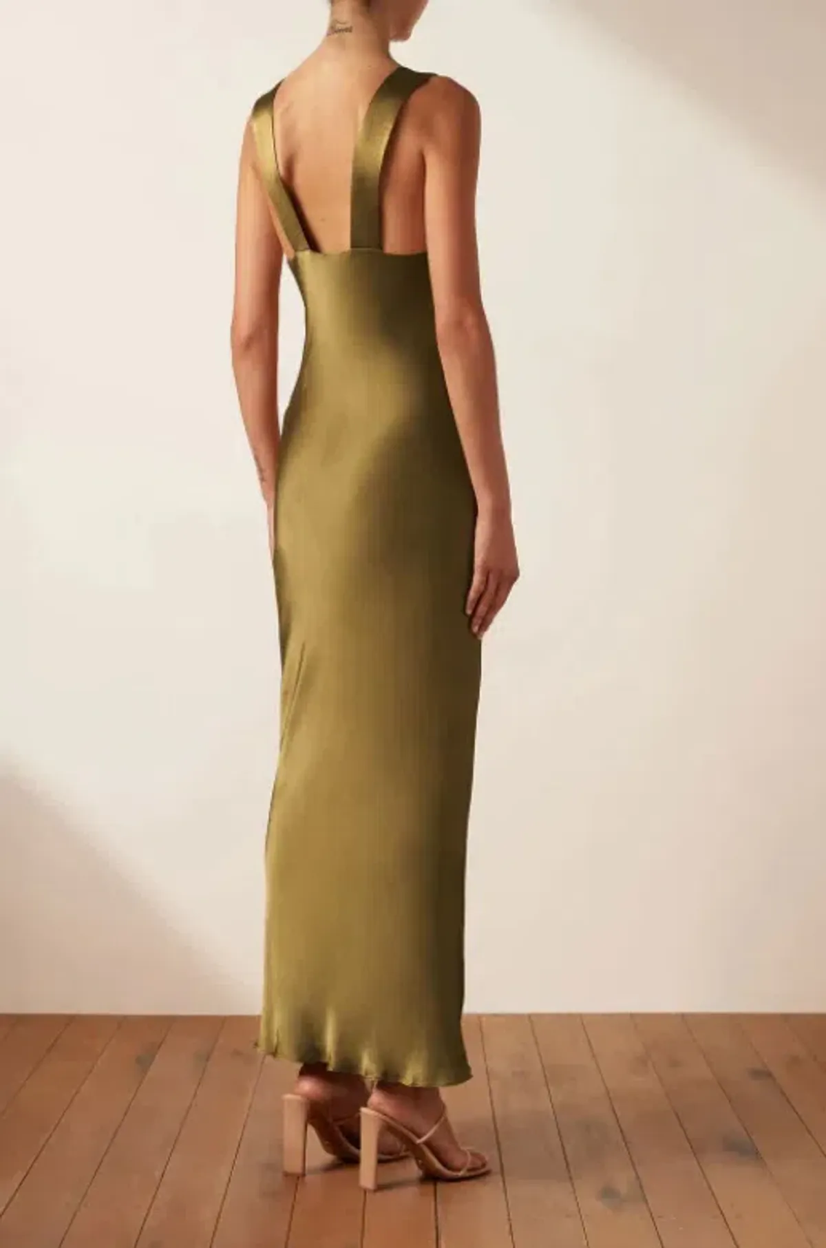 Shona Joy Giorgia Plunged Midi Dress in Olive Oil Size 10 - Image 6