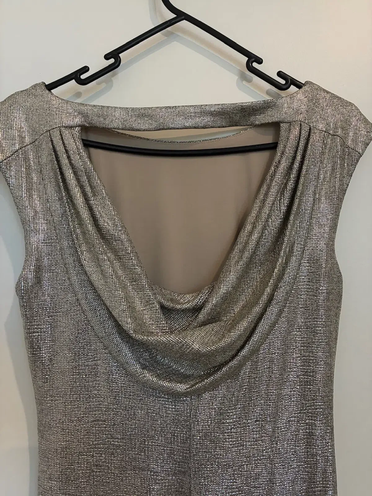 Lauren Ralph Lauren gold gown size 8 - Image 3