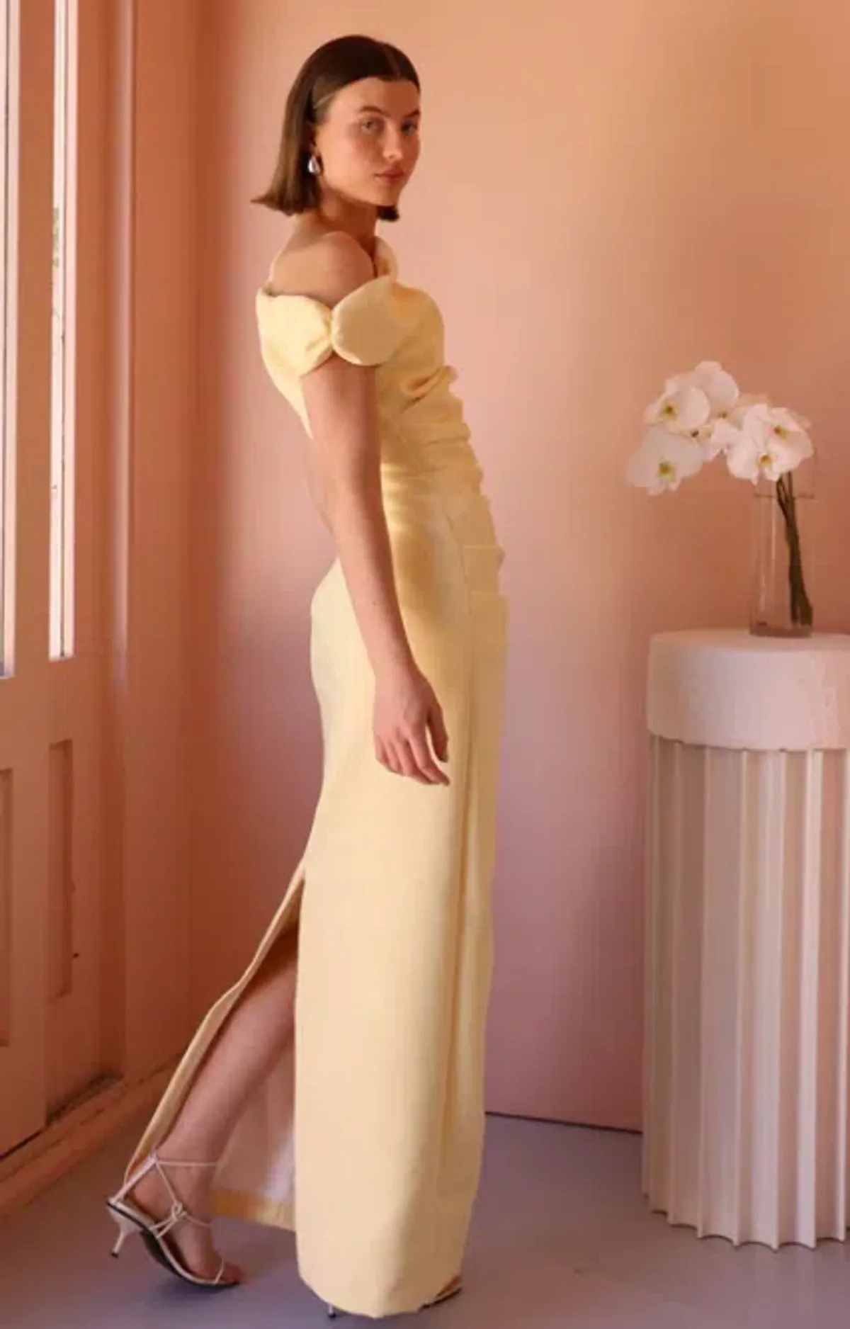 By Nicola Vivian Crepe Maxi Dress in Lemon Size 12 - Image 4