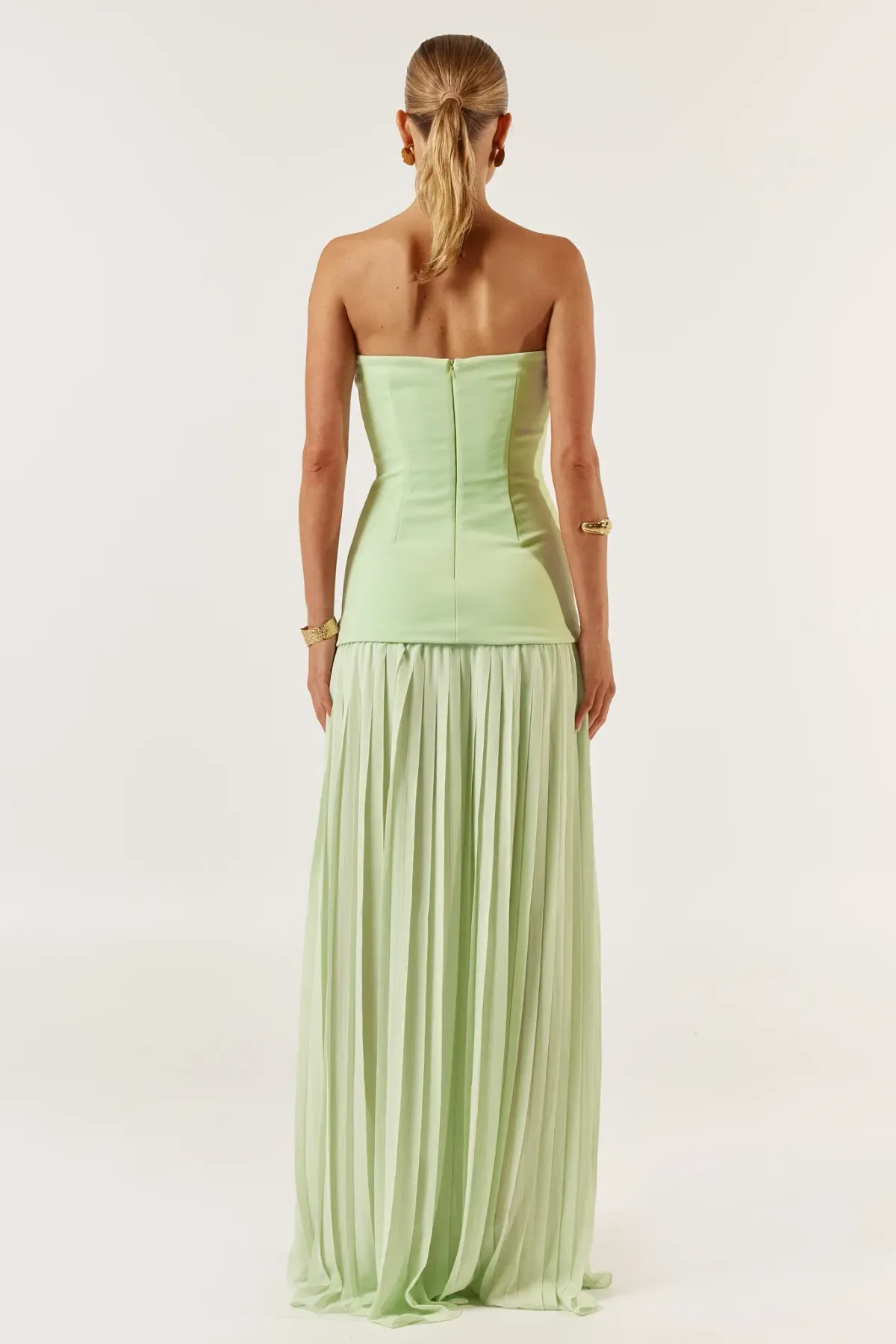 She is OLLÁ Nicolette Maxi Dress Green Size 8  - Image 4