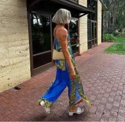 Alemais Linda Top in Cobalt in Size 10 for rent on The Volte - image 3