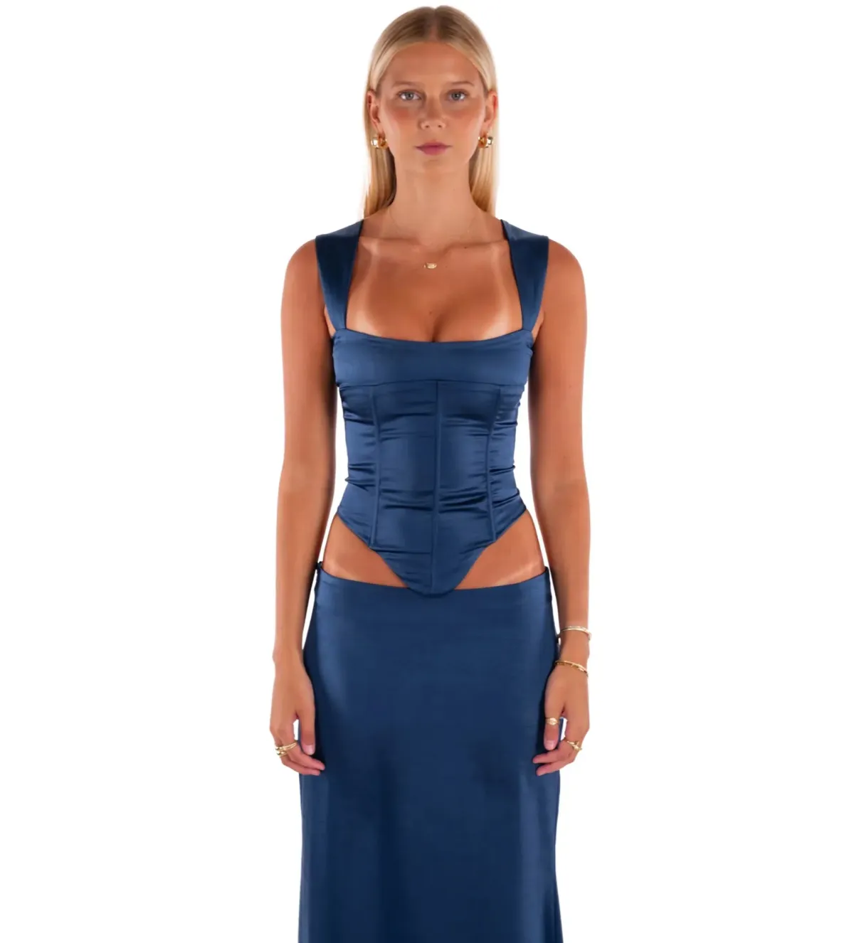 I am Delilah Midnight Valerie Size AU 8 - Image 3