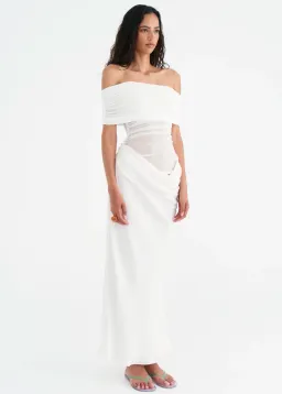 Benni Nico Dress White Off Shoulder Maxi Dress White Size 6 for rent on The Volte - image 2