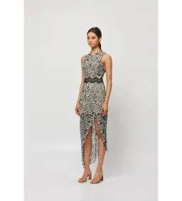 Elliatt Rowyn Maxi Dress Multi Floral Size AU 12 for rent on The Volte - image 2