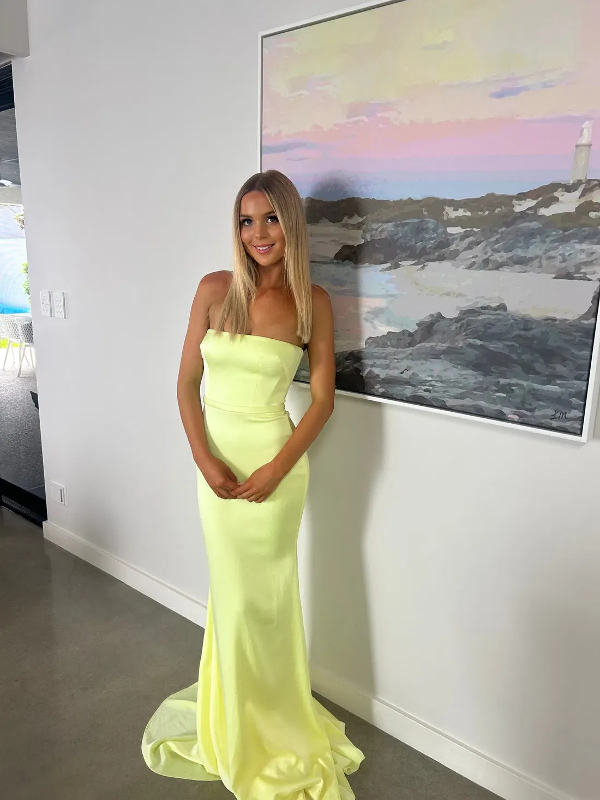 Alex Perry Cassidy Strapless Gown Lime Size 6 - Image 2