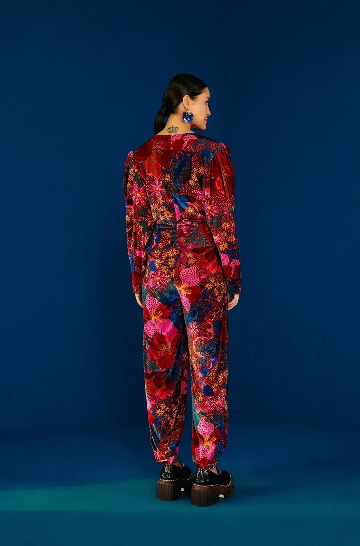 Farm Rio Snake Velvet Jumpsuit Garden Red Size 12/L - Image 4