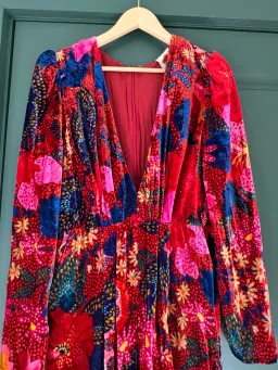 Farm Rio Snake Velvet Jumpsuit Garden Red Size 12/L for rent on The Volte - image 3