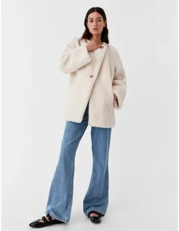 Morrison Porter Jacket Cream Size 0 / AU 6 for rent on The Volte - image 1