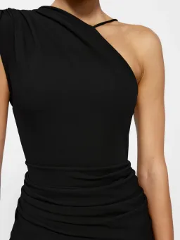 Effie Kats Greer Gown Black Size 10 for rent on The Volte - image 2