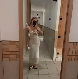 Significant Other siobhan midi dress size 8/s for rent on The Volte - image 1