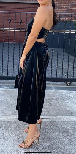 Camilla and Marc Alexie Dress Black Size 10 for rent on The Volte - image 4