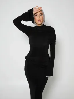 Alaía Muse Luna Pearl Sleeve Maxi Dress Black Size S / AU 8 for rent on The Volte - image 3