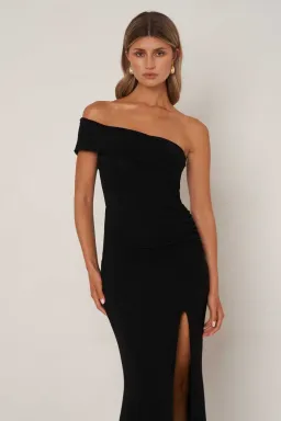 Elle Zeitoune Delary Black Size 8 for rent on The Volte - image 2