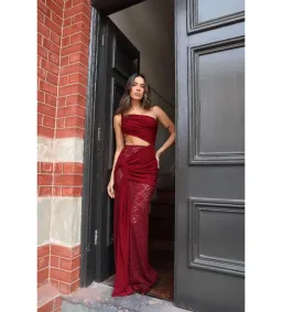 Deconduarte Paradiso Maxi Dress in Wine Red Size XS / AU 6 for rent on The Volte - image 1