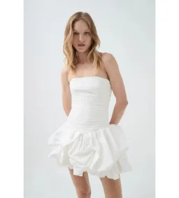 Aje Violette Bubble Mini White Size 8 for rent on The Volte - image 2