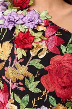 Elliatt Talia Asymmetrical Midi Dress in Black Floral Size 10 for rent on The Volte - image 3