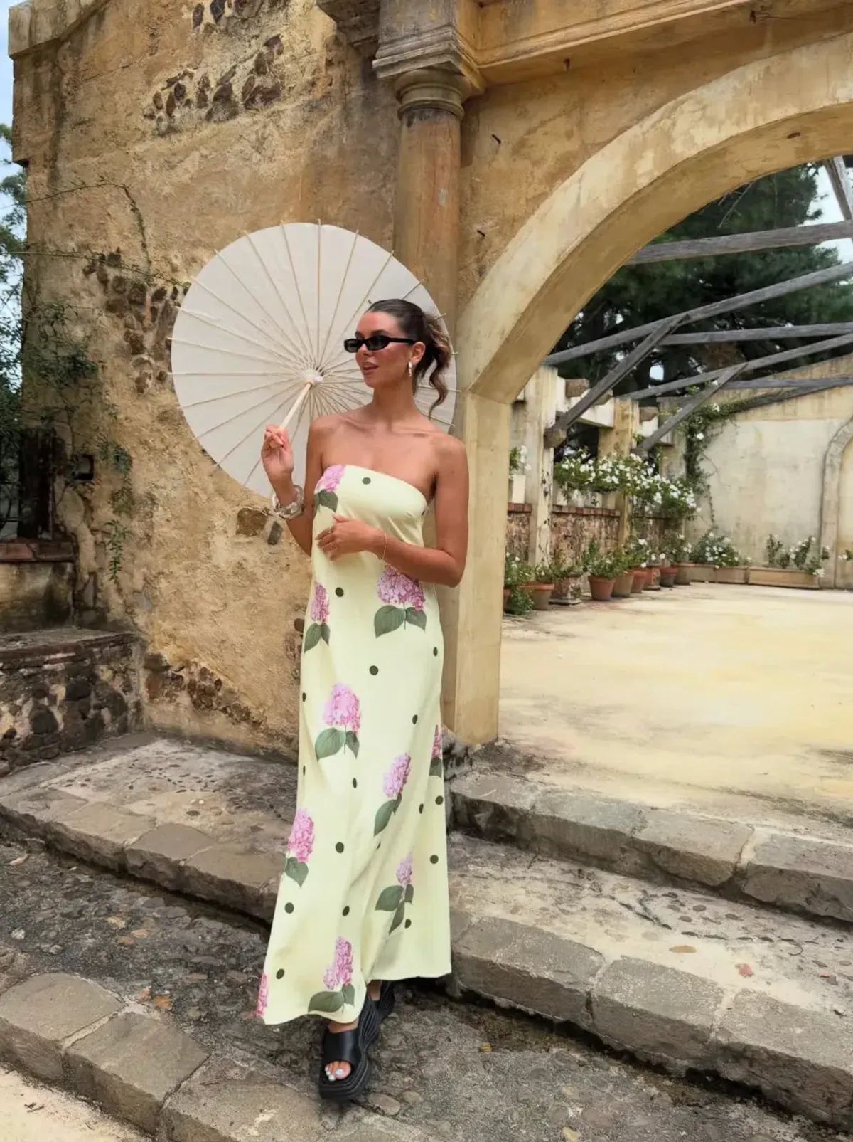 Alessia Dress - Image 1