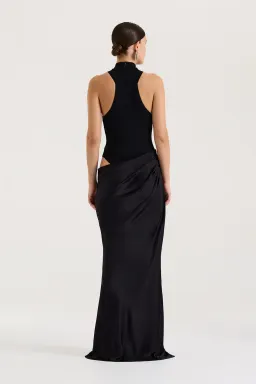 Henne Soraia Maxi Dress Black Size 4 for rent on The Volte - image 2