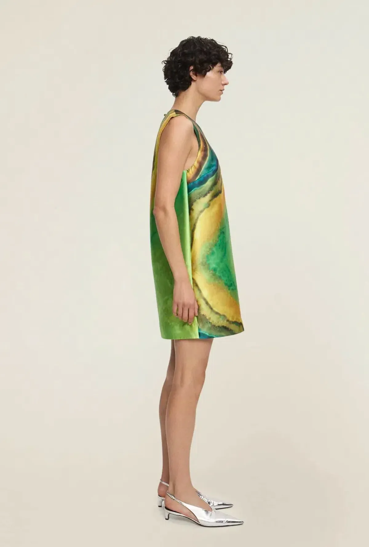 Alemais Iris Mini Size AU 16 - Image 4