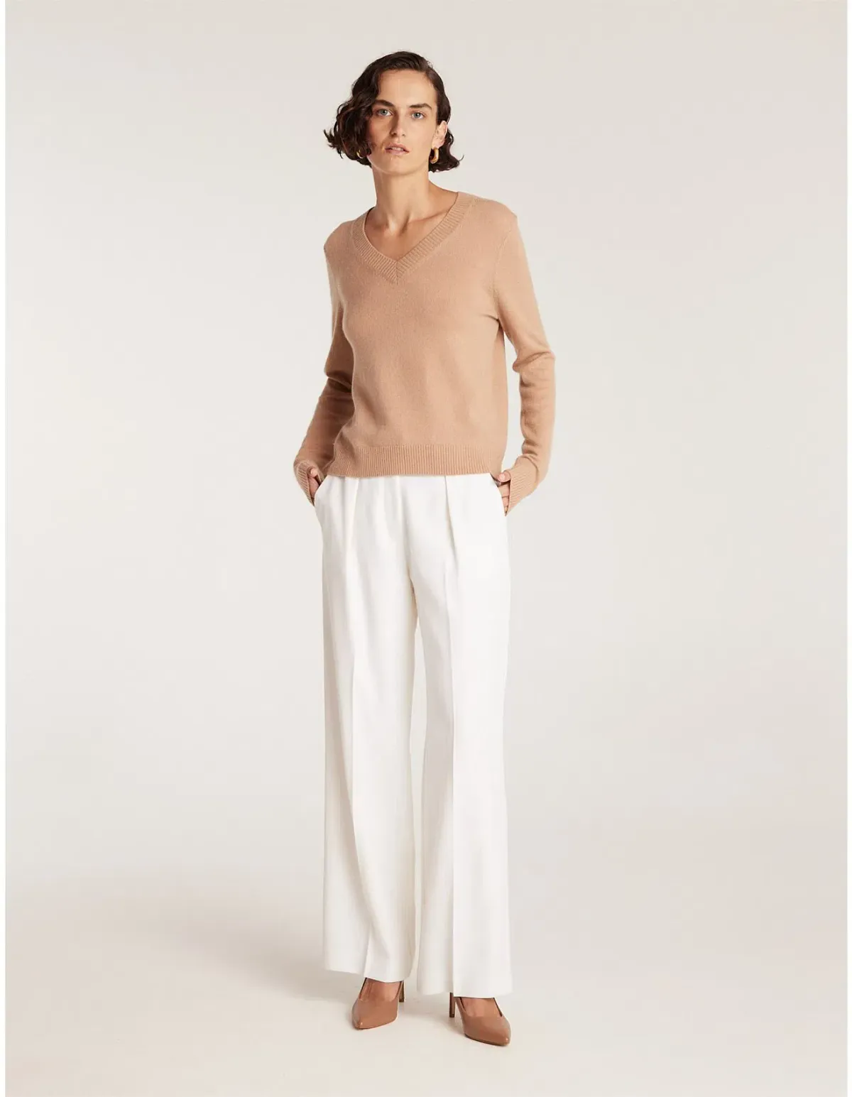 Perri Cutten Cashwool V Neck Jumper Chestnut Size 16/L - Image 2