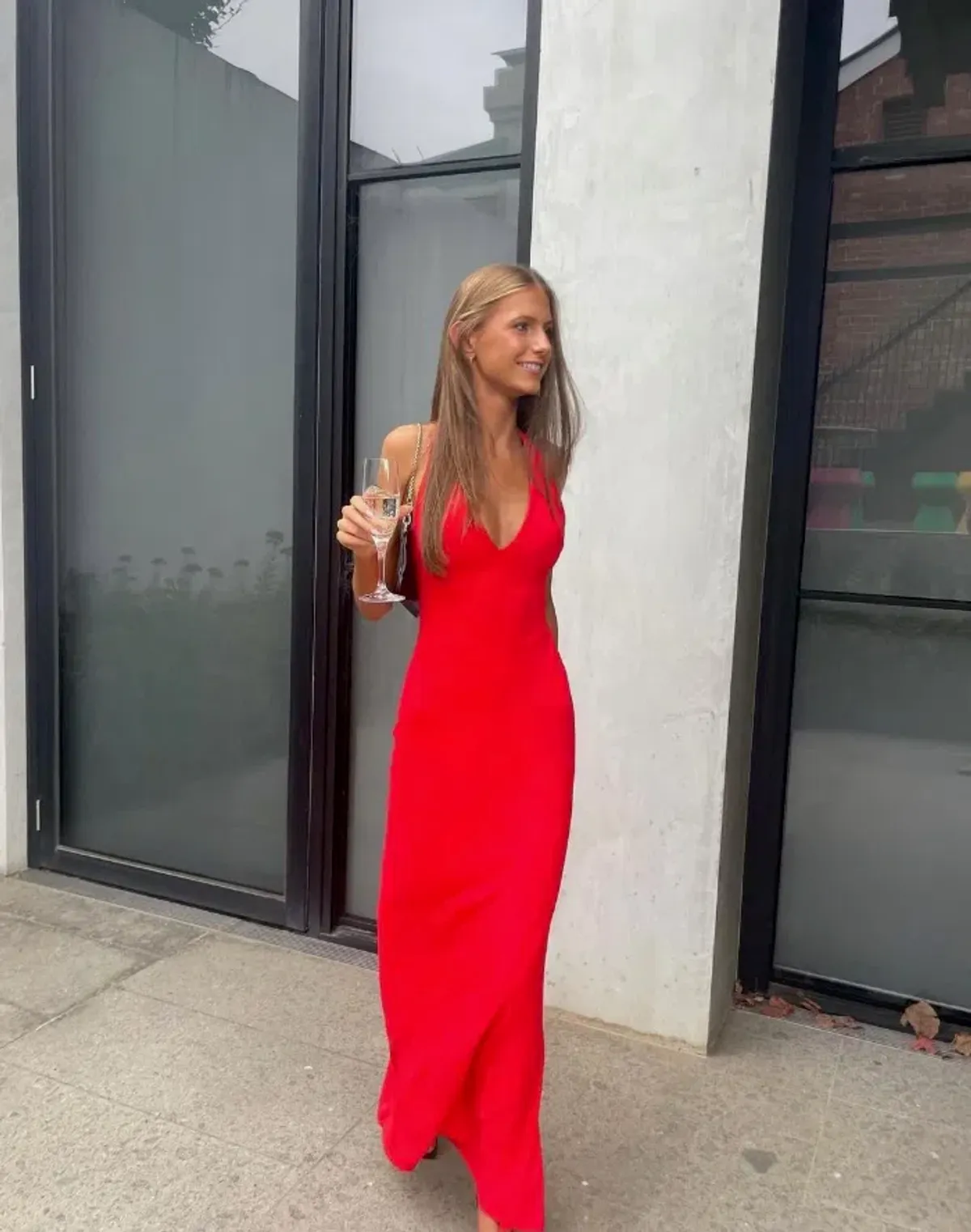 Effie Kats Eiza Gown Red Size 8  - Image 3