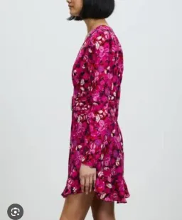 Rebecca Valance Bramble V-Neck Mini Dress Floral Size 8 for rent on The Volte - image 4