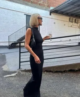 Effie Kats Verona Gown Black Size XS / AU 6 for rent on The Volte - image 3